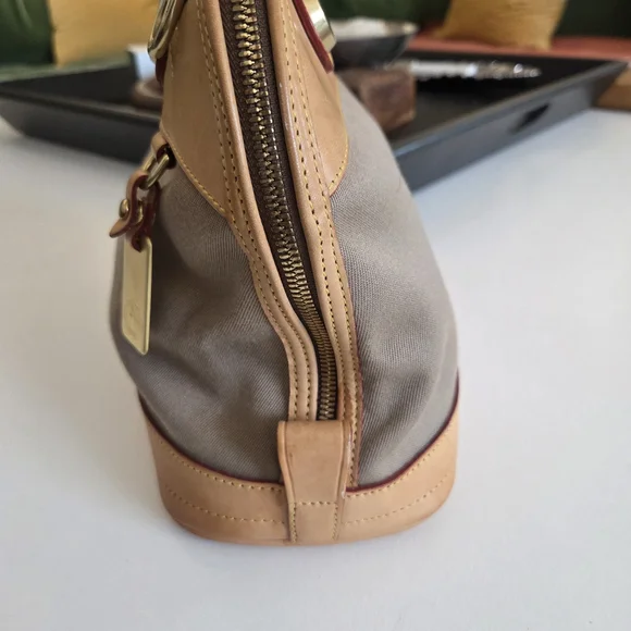 Vintage Dooney & Bourke USA Cabriolet Dome Satchel Taupe Canvas Brass Hardware - Picture 5 of 16